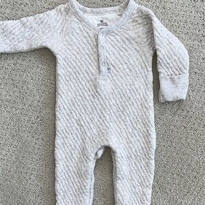 HONEST Organic Quilted Long-Sleeve Baby One-Piece light gray newborn